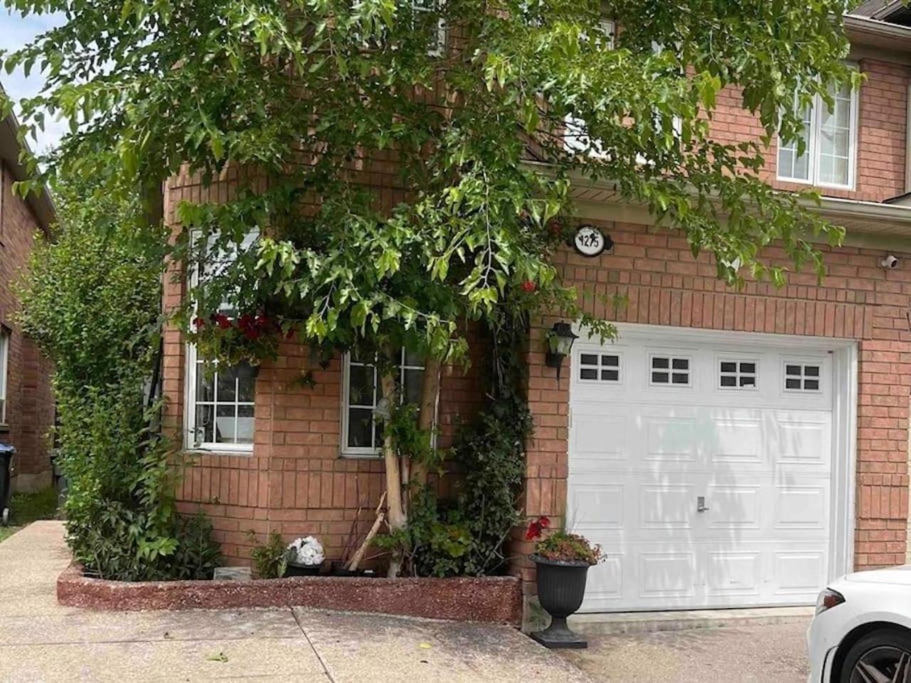 Luxury Home In Toronto Mississauga Exterior foto